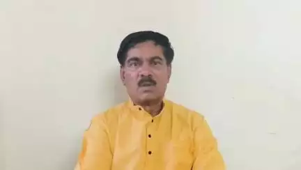 जालना: जालन्यातील शिवसेना उद्धव बाळासाहेब ठाकरे पक्षाचे नेते आणि सचिव यांची पक्षाला सोडचिठ्ठी..