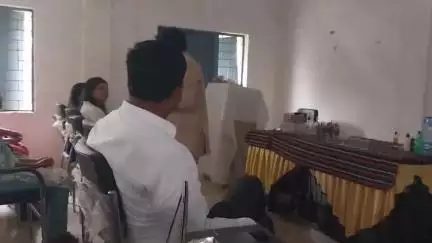 कंगन वाटर स्वस्थ जीवन शैली जीने का एकमात्र उपाय पर,सतनाम भवन पलारी में विचार संगोष्ठी का किया गया आयोजन लोग हुए शामिल