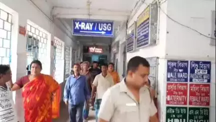 তেহট্ট ১: অজ্ঞাত কারনে গলায় দড়ি দিয়ে মৃত্যু  হল,বেতাই সাধুবাজারের এক কিশোরীর