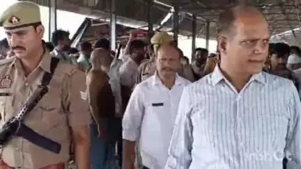 उन्नाव: सदरकोतवाली क्षेत्र अंतर्गत नवीन मंडी का सिटी मजिस्ट्रेट ने किया निरीक्षण, कहा- अवैध अतिक्रमण करने वालों पर होगी कार्रवाई