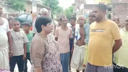 मितौली: नीमगांव थाना के लखनिया निवासी दिवंगत पत्रकार जेपी मिश्रा की निराश्रित बेटियों और पत्नी की मदद करेगा प्रशासन