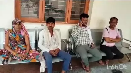 बांदा: जसपुरा के पुराने थाने के पास पंखे में उतरे करंट की चपेट में आने से महिला की मौत, पुलिस ने शव भेजा पोस्टमार्टम के लिए