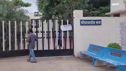 खंडवा नगर: महाराष्ट्र से यूपी जा रहे युवक की ट्रेन में तबीयत बिगड़ी, खंडवा में अस्पताल में भर्ती कराया, मौत