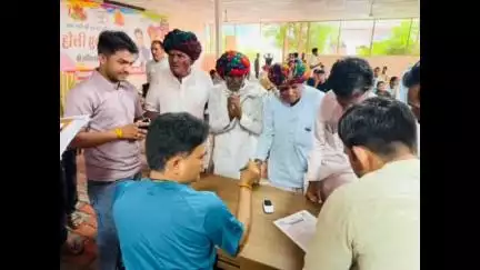 चित्तौड़गढ़: मधुबन स्थित विधायक कार्यालय पर विधायक चंद्रभान सिंह ने की जनसुनवाई
