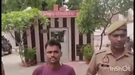 कोतवाली नगर पुलिस ने महिला का उत्पीड़न और घर में घुसकर मारपीट के मामले में थानाक्षेत्र से आरोपी कोकिया को किया गिरफ्तार