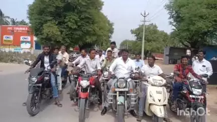 పూతలపట్టు: యువత పోరు కార్యక్రమంలో బంగారు పాల్యం మండల యువత బైక్ ర్యాలీ