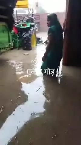 कोलारस: कोलारस जनपद पंचायत के ग्राम रिजौदा मैं पानी भरने से किसानों का नुकसान