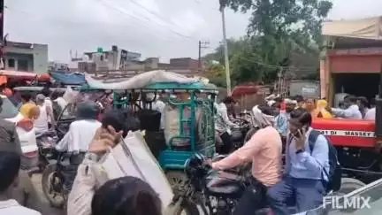 मुरैना नगर: बड़ोखर सहित क़ई जगह जाम के हालातो से आम जन परेशान, शिकायत के बावजूद नहीं होती सुनवाई,व्यवस्था की खुली पोल #jansamasya