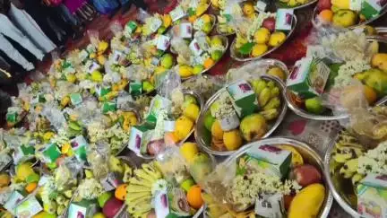 101 கர்ப்பிணி பெண்களுக்கு வளைகாப்பு நடத்திய தமிழக வெற்றி கழகத்தினர் ...தலைவாசல் பகுதியில் பெண்கள் உற்சாகம் அடைந்தனர்