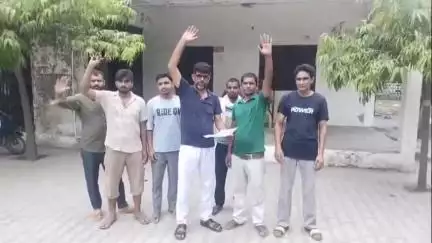 हसनपुर: हसनपुर के गांव शाहपुर कला में गंदगी व जल भराव से लोग हुए परेशान, किया प्रदर्शन #jansamasya