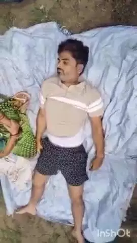 अलीगंज: थाना जैथरा क्षेत्र के तुगलिया में युवक ने शीशम के पेड़ से फांसी लगाकर की आत्महत्या, मौके पर पहुंची पुलिस