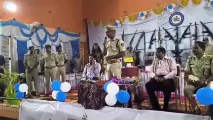 ಹಿರಿಯೂರು: ನಗರದಲ್ಲಿ ಜಿಲ್ಲಾ ಪೊಲೀಸ್ ಇಲಾಖೆ ವತಿಯಿಂದ ನಮ್ಮ ನಡೆ ಜಾಗೃತಿಯ ಕಡೆ ಕಾರ್ಯಕ್ರಮ