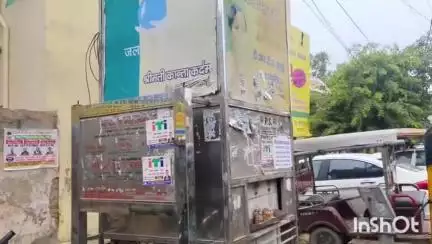 हापुड़: शहर में विभिन्न स्थानों पर स्थित वाटर कूलर नगर पालिका की लापरवाही के चलते पड़े खराब, राहगीर परेशान #jansamasya