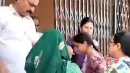 सीकर: सीकर के 49 परीक्षा केंद्रों पर आरपीएससी की लेक्चर और कोच भर्ती परीक्षा का आयोजन, कड़ी सुरक्षा के बीच हुई परीक्षा