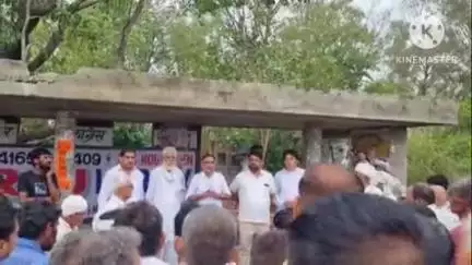 सोनीपत: ताजपुर तिहाड़ खुर्द गांव में शराब के ठेकों के विरोध में पंचायत हुई