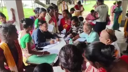 কৈলাশহর: কৈলাসহর মনুভ্যালি চা বাগানে একটি প্রশাসনিক শিবির অনুষ্ঠিত হয়