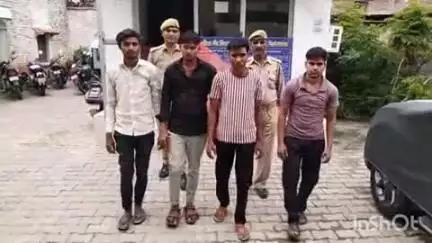 फिरोज़ाबाद: थाना दक्षिण पुलिस की ताबड़तोड़ कार्रवाई में अलग-अलग मारपीट के मामले में चार युवकों को किया गया गिरफ्तार