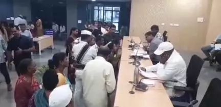 పెద్దపల్లి: జిల్లా కలెక్టర్ కార్యాలయంలో ప్రజావాణి నిర్వహించిన పెద్దపల్లి జిల్లా కలెక్టర్ కోయ శ్రీ హర్ష
