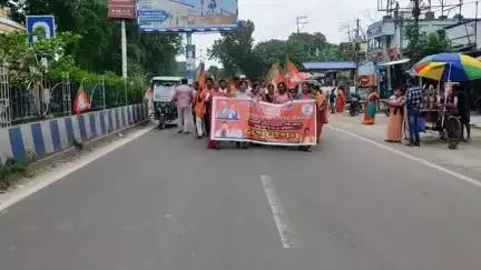 বালুরঘাট: BJP-র পঞ্চায়েত সমিতির সদস্যদের বসার জায়গা করা সহ 9 দফা দাবিতে বালুরঘাটে BDO অফিসে ডেপুটেশন দিল BJP