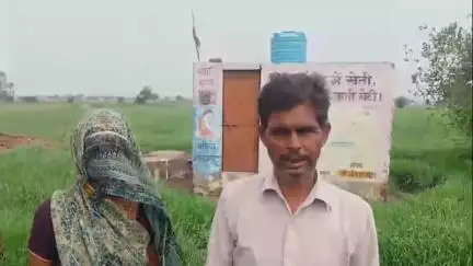 सहसवान:  क्यावली गांव में  सामुदायिक शौचालय का बहुत बुरा हाल