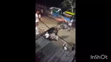 पीथमपुर: बगदून तालाब में युवक की पिटाई का वीडियो वायरल, 10 से ज़्यादा लोगों ने की मारपीट