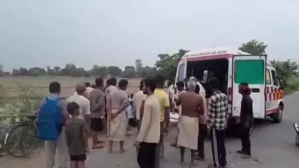 बदलापुर: सराय त्रिलोकी मार्ग पर तेज रफ्तार पिकअप की चपेट में आने से दो युवक गंभीर रूप से घायल, जिला अस्पताल रेफर