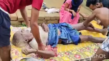 लक्ष्मीपुर: मवेशी चराने बहियार गए पिडरोंन गांव के किसान की वज्रपात की चपेट में आने से हुई मौत
