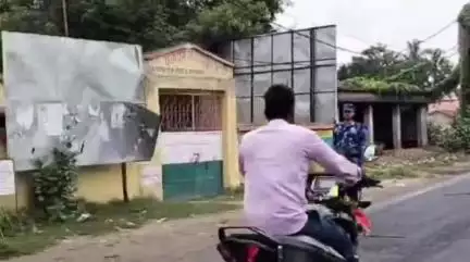 जाले: तालाब में मिला किशोरी का शव, माँ ने लगाया गैंगरेप और हत्या का आरोप