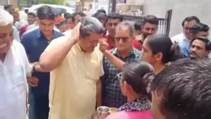 पचपदरा: बालोतरा खाद्य आपूर्ति मंत्री सुमित गोदारा का बालोतरा दौरा

बालोतरा आगमन पर मंत्री का जाट समाज ने किया स्वागत,