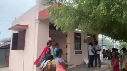புளியமரத்து அரசடி உள்ளிட்ட பகுதிகளில் புதிய ரேஷன் கடை கட்டிடத்தை  எம்எல்ஏ சண்முகையா திறந்து வைத்தார்
