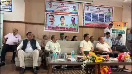 कुल्लू: भवन एवं अन्य निर्माण कामगार कल्याण बोर्ड का जागरूकता शिविर आयोजित, अध्यक्ष नरदेव सिंह कंवर ने की अध्यक्षता