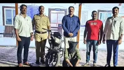शिरूर: शिरूर शहरातून चोरीस गेलेली मोटारसायकल परजिल्ह्यातून हस्तगत, नागपूर एमआयडीसी परिसरात आरोपीला करण्यात आली अटक