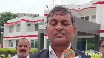 अकबरपुर: सपा के बागी विधायकों पर कार्रवाई को लेकर अकबरपुर विधायक बोले- पार्टी विरोधी गतिविधियों के चलते 3 विधायकों को निष्कासित किया गया