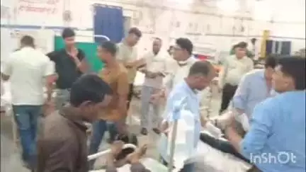 धौलपुर: सालेपुर गांव के पास तेज रफ्तार ट्रैक्टर ने बरपाया कहर, 1 व्यक्ति की मौत, 4 लोग गंभीर घायल