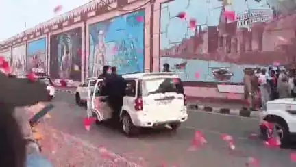 पिंड्रा: वाराणसी पहुंचे केंद्रीय गृहमंत्री अमित शाह, एयरपोर्ट से काल भैरव मंदिर के लिए हुए रवाना