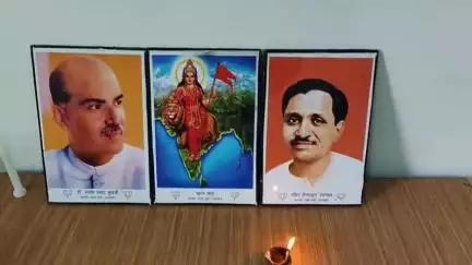 लोहाघाट :जन संघ के संस्थापक डॉक्टर श्यामा प्रसाद मुखर्जी के बलीदान दिवस पर लोहाघाट मे भाजपा ने दी श्रद्धांजलि।