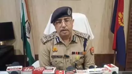 झांसी: डीआईजी रेलवे प्रयागराज राहुल राज ने झांसी में जीआरपी एसपी कार्यालय में की प्रेसवार्ता