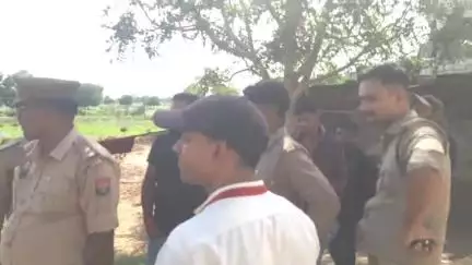 जसवंतनगर: DM के आदेश पर गांव रुकनपुरा में बाल कल्याण समिति ने नाबालिग लड़की की शादी रुकवाई, 16 वर्षीया लड़की को वनस्टाप सेंटर भेजा