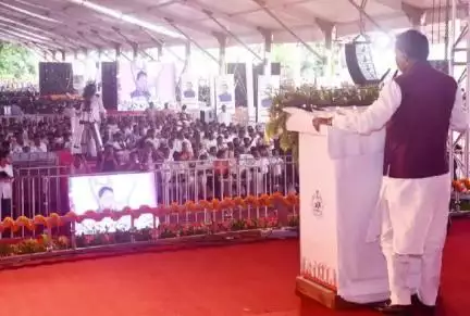 ଭଞ୍ଜନଗର: ଆସିକାରେ ଯୁବ ସମାବେଶ ଅନୁଷ୍ଠିତ ଯୋଗ ଦେଲେ ଭଞ୍ଜନଗର ବିଧାୟକଙ୍କ ସମେତ ବହୁ ଛାତ୍ରଛାତ୍ରୀ ।