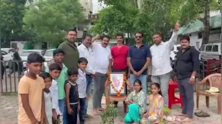 सतवास: बूथ क्रमांक 186 पर डॉ. श्यामा प्रसाद मुखर्जी का बलिदान स्मृति दिवस के रूप में मनाया गया