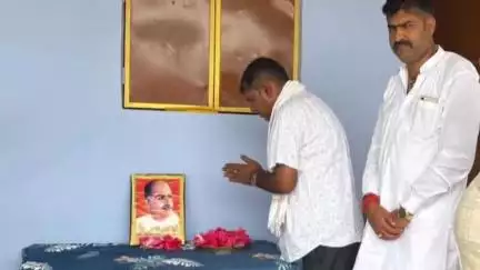 मोतिहारी: चढरहिया में डॉ. श्यामा प्रसाद मुखर्जी के बलिदान दिवस पर दी गई भावभीनी श्रद्धांजलि