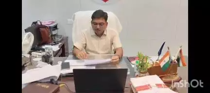 बेमेतरा: बेमेतरा में SSP रामकृष्ण साहू ने वीडियो कॉन्फ्रेंसिंग के माध्यम से जिले के थाना/चौकी प्रभारियों की बैठक ली