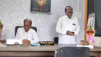 राहुरी: फॅक्टरी येथील साई सेवा पतसंस्थेच्या चेअरमनपदी प्रदीप येवले तर व्हाईस चेअरमनपदी प्रा. विलास मुसमाडे यांची निवड