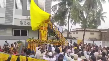 ప్రజల గుండెల్లో చిరస్థాయిగా నిలిచిన ఏకైక నాయకుడు ఎన్టీఆర్: పసలపూడి లో ఎమ్మెల్యే వేగుళ్ళ జోగేశ్వరరావు