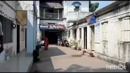 સોનગઢ: સોનગઢ તાલુકાના કિકાકુઈ ગામેથી અજાણ્યા ચોર ઈસમ દ્વારા 95 હજારના સોનાના દાગીનાની ચોરી કરતા ફરિયાદ.