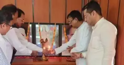 रुद्रपुर: किच्छा रोड स्थित भाजपा के जिला कार्यालय में डॉक्टर श्यामा प्रसाद मुखर्जी के बलिदान दिवस पर कार्यक्रम का आयोजन