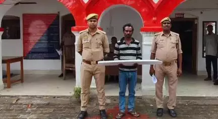 हैदरगढ़: कोठी में सरकारी अस्पताल के पास से पुलिस ने डीजे बजाने के विवाद में मारपीट करने वाले 1 वांछित अभियुक्त को किया गिरफ्तार