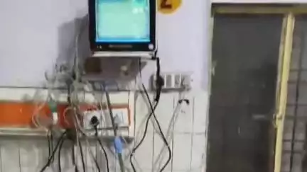 बस्ती: आमरण अनशन कर रहे आशीष शुक्ला की तबीयत बिगड़ी, जिला अस्पताल में भर्ती कराया जाएगा