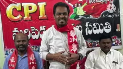 మరిపెడ: మావోయిస్టులతో శాంతి చర్చలు జరిపి ప్రజాస్వామ్యాన్ని కాపాడాలి,మరిపెడ లో సీపీఐ రాష్ట్ర కౌన్సిల్ సభ్యులు సుధాకర్ రెడ్డి