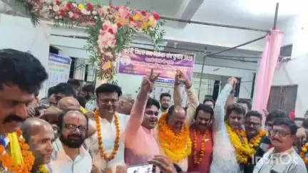 कटनी नगर: चंदूलाल जादवानी दोबारा बने दवा विक्रेता संघ के अध्यक्ष, उनकी पैनल के 10 लोग भी जीते, शांतिपूर्वक चुनाव संपन्न